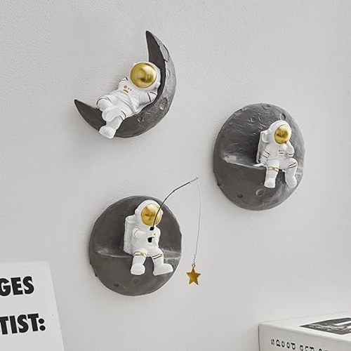 FJS Astronauts Wall Decor Set of 3, Modern Home Wall Sculptures Decoration, 3D Kid Room Wall Decor, Cute Space Theme Room Wall Decor, Outer Space Wall Decor for Boys Room Bedroom Playroom Decorations - White and Grey - C