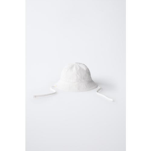 CAP WITH LABEL - White | ZARA United States