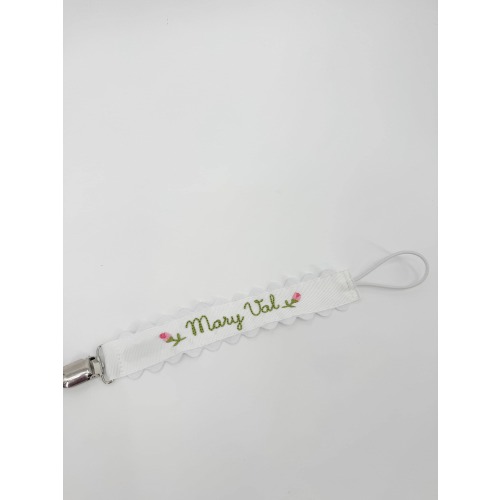Personalized Pacifier Clip Embroidered Name, Baby Pacifier Clip, Floral Gift for Baby, Baby Gift with Flower, Monogrammed Flower Design