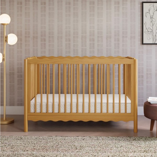 Swell 4-in-1 Convertible Crib with Toddler Bed Conversion Kit