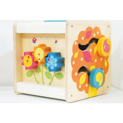 Petit Activity Cube - Le Toy Van | Maisonette