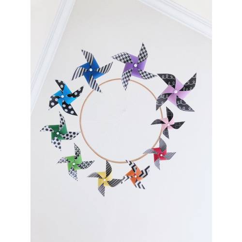 Rainbow Baby Pinwheel Crib Mobile Designed for Baby&#39;s Point of View
