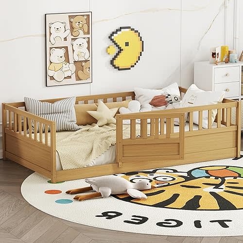 Twin Floor Bed with Slats and High Fence, Twin Size Montessori Floor Beds with Door, No Box Spring Needed, Easy Assemble Montessori Bed Frame(Natural Twin)