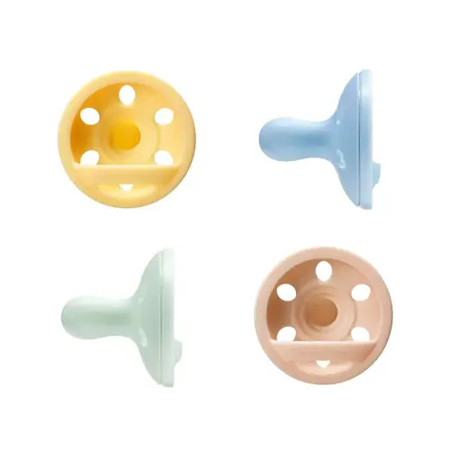 Tommee Tippee Breast-like Pacifier, Lightweight, One-piece Silicone Design, Symmetrical Nipple, 0-6m, 4 Pack