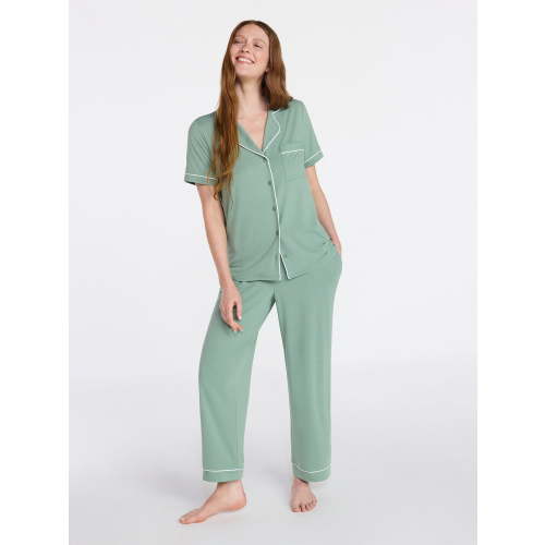 Joyspun Women's Dreamy Soft Collection Notch Knit Top and Capri Pants Pajama Set, 2-Piece, Sizes XS-3X