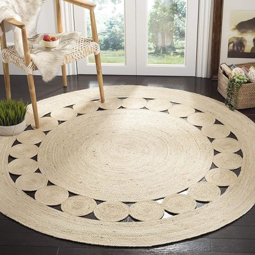 SAFAVIEH Area Rug 4' Round - Natural Fiber Collection - Ivory, Handmade Jute, Boho Farmhouse Braided Design (NF364B)