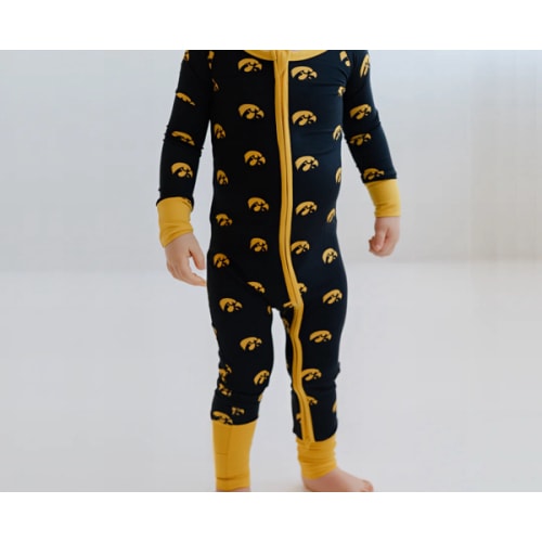 Iowa Hawkeyes One-Piece: Ultimate Fan Bamboo Zippered Gear