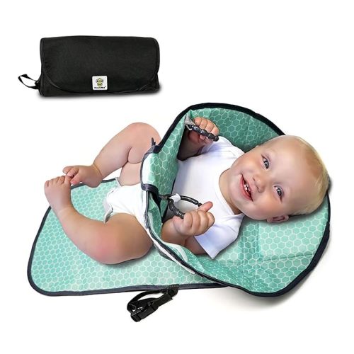 Amazon.com : SnoofyBee Portable Clean Hands Changing Pad. 3-in-1 Diaper Clutch, Changing Station, and Diaper-Time Playmat with Redirection Barrier for Use with Infants, Babies and Toddlers. (Black) : Baby