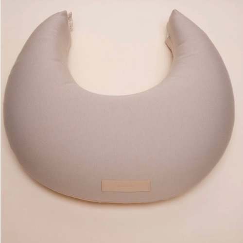 Butterr Nursing Pillow in Wheat