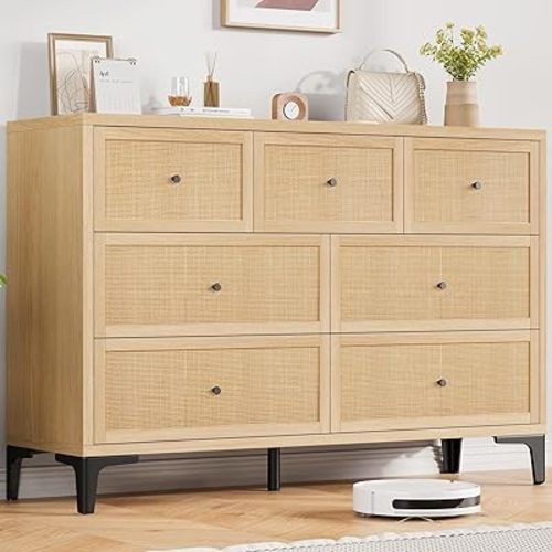 Rattan Dresser for Bedroom with 7 Drawers, Wooden Boho Dresser for Closet, Store Organizer for Bedroom, Living Room, Hallway (Natural)