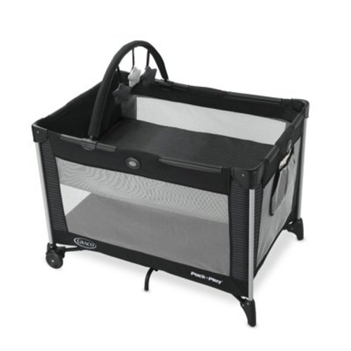 Graco Unisex Pack ‘n Play On the Go Playard with Full-Size Bassinet, Kaden, 21.21 lbs, Compact Fold, Easy Travel