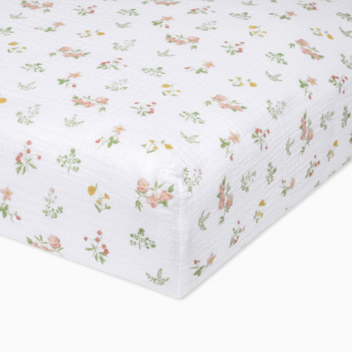 Aden + Anais Essentials Cotton Muslin Crib Sheet - Country Floral