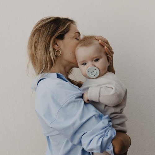 Pack of 3 medical silicone pacifiers +6 months - Elhée