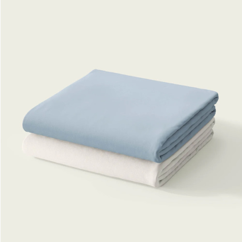 Solid Crib Sheet Set in Overcast/Off-White