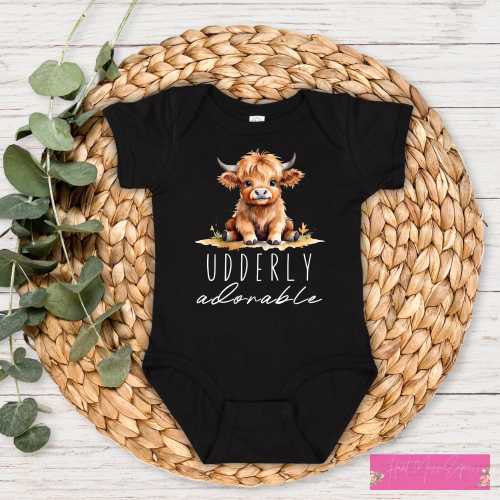 Western Baby, Baby bodysuit, Newborn Gift, Baby Shower Gift, New Mom Gift, New Mommy Gift, Highland Cow, Baby Cow, Baby Girl Bodysuit