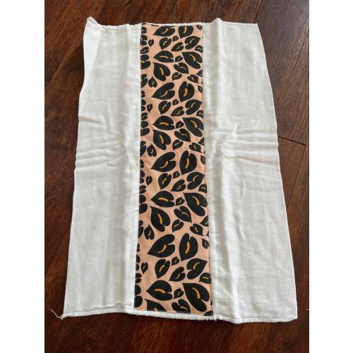Baby burp cloth, hawaiian print ,custom keiki gift