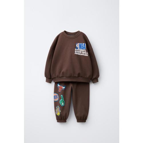 NBA JOGGING SWEATSHIRT AND JOGGER PANTS SET - MULTI TEAMS - Brown | ZARA United States
