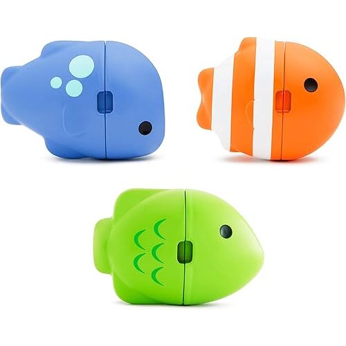 Munchkin ColorMix Fish Fun Bath Toy for Baby and Toddler, Changes Color in Water