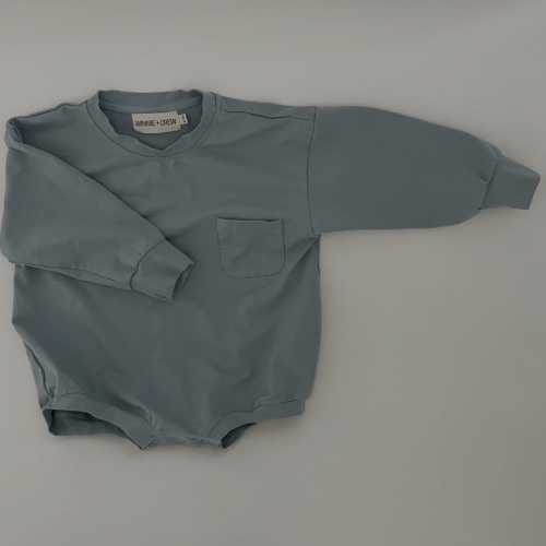 Harley Pocket Romper in Light Blue – Winnie + Crew