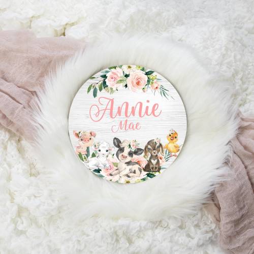 Girl Farm Animal Round Wood Name Sign, Wood Baby Name Sign, Farm Baby Name Sign, Girl Farm Name Sign, Farm Animal Nursery Decor C47