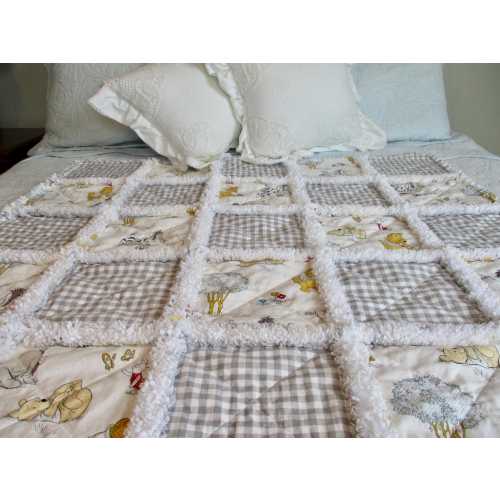 Winnie the Pooh Rag Quilt / Baby Rag Quilt / Child Rag Quilt / Lap Quilt / Quilted Throw / Gray White Rag Quilt
