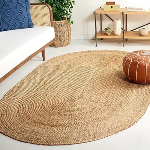 SAFAVIEH Natural Fiber Collection Area Rug - 6' Round, Natural & Natural, Handmade Boho Braided Jute, Ideal for High Traffic Areas in Living Room, Bedroom (NF801N)