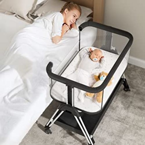 Fodoss Baby Bassinet Bedside Sleeper with Wheels and Storage Tray,4-Sided Mesh Bedside Bassinet for Infant/Newborn,7 Height Adjustable Easy Folding Bedside Crib