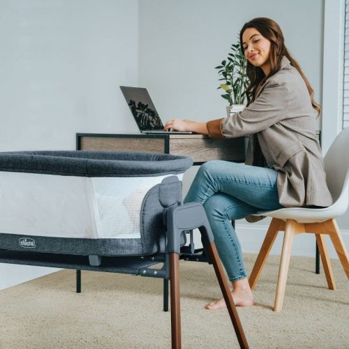 Chicco LullaGlide 3-in-1 Bassinet - Luna