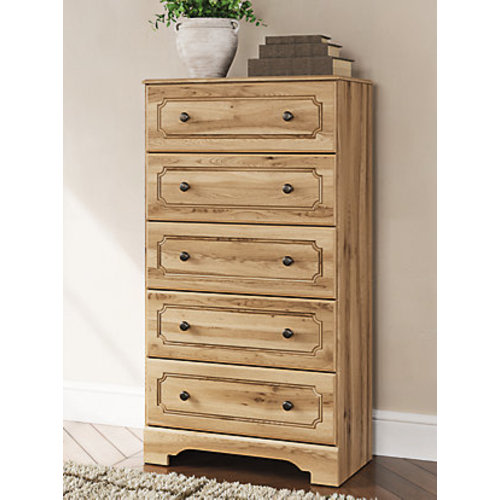 Galletyn Chest of Drawers