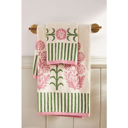 Ellen Merchant Cottage Cotton Towel Collection