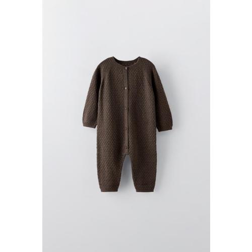 THREE-PACK OF SLEEVELESS BODYSUITSLONG WOOL BLEND JUMPSUITKNIT OVERALLS