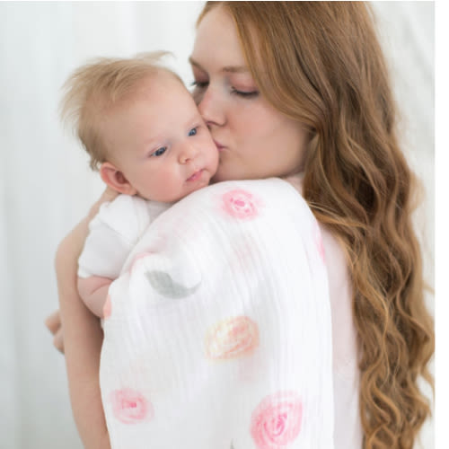 Amazing Baby newborn muslin swaddle