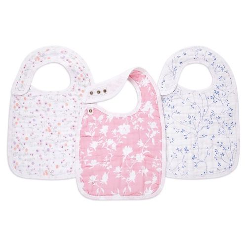 aden + anais® 3-Pack Mon Fleur Classic Muslin Snap Bibs in Pinkaden + anais® 3-Pack Mon Fleur Classic Muslin Snap Bibs in Pink