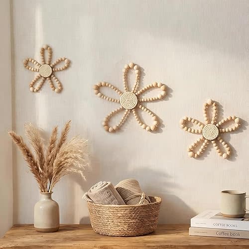 3 Pcs Boho Daisy Flower Wall Decor, Wood Bead Daisy Wall Art, Beaded Wildflowers, Farmhouse Boho Nursery Decor for Baby Girls Kids Bedroom Dorm Playroom, 7.87'', 5.91'', 4.72''
