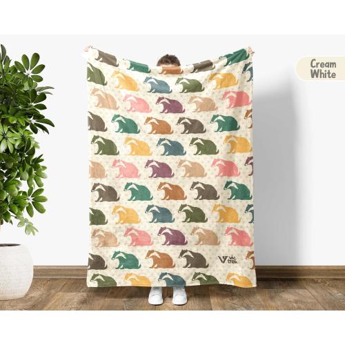 Retro Honey Badger Blanket Gift, Animal Lover Throw, Vintage Wildlife Blanket, Cozy Zoo Badger Blanket, Unique Nature Lover Gift for Home