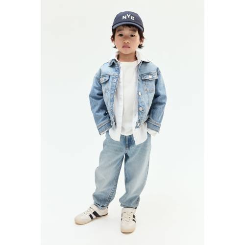 LOOSE FIT JEANS