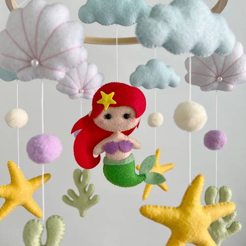Mermaid baby mobile Mermaid felt mobile Mermaid baby crib mobile Mermaid crib Ariel princess mobile Gift for baby Newborn gift Unique gift