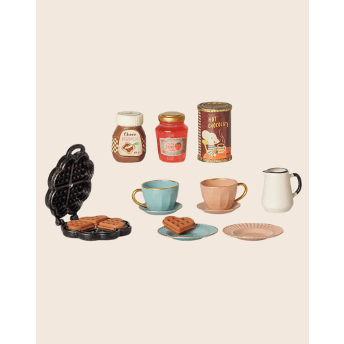PRE-ORDER: Maileg Waffle Set, Mouse (Estimated Arrival Mid October)