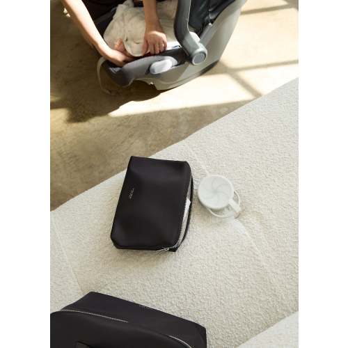 Ari Everyday Pouch (Nylon) – MINA BAIE