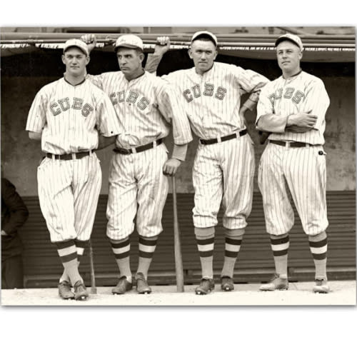 Chicago Cubs Baseball Players 1927 Vintage Classic Photo 16x20 Unframed Poster - Retro Wall Art, Antique Dugout Poster, Historic Baseball Memorabilia for Sports Fans, Man Cave, Garage, Sports Bar