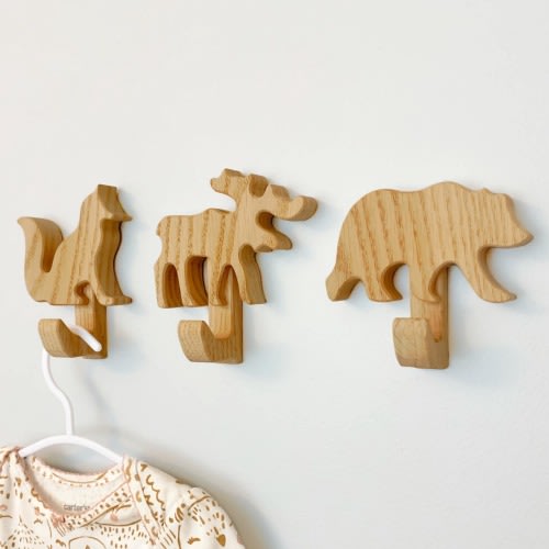 Woodland animal wall hooks for kids room. Forest decor for nursery and baby room. Woodland hanger and storage hook. Moose Bear Owl Fox Bunny