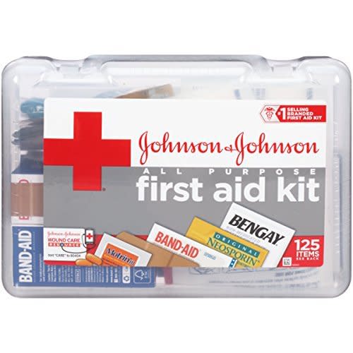 Johnson & Johnson Red Cross All Purpose First Aid Kit by Johnson & Johnson Red Cross
