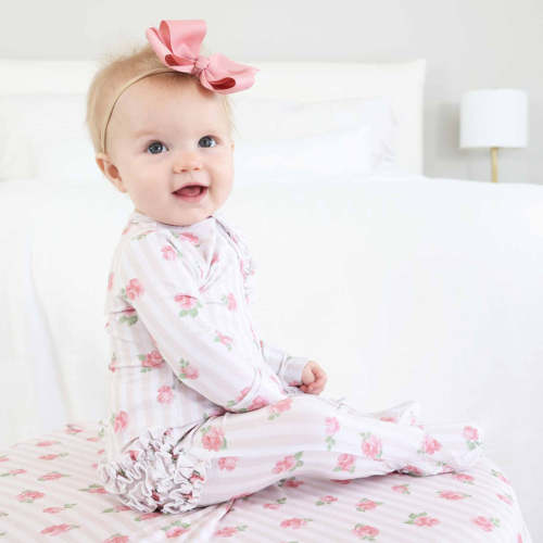 Rosy & Cozy Ruffle Zipper Footie