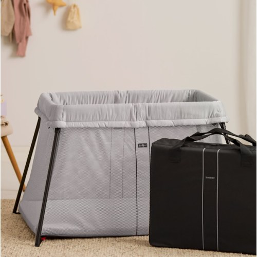 BabyBjörn Travel Crib Light