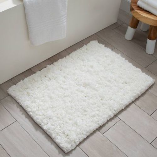 30"x20" Petal Bath Rug White - Moda at Home: Heavyweight Polyester, Tufted, Machine Made Bathroom Rug
