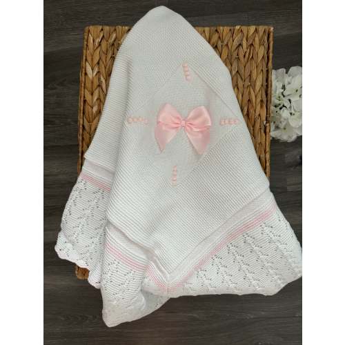 Espiga Openwork Delicate Knit With Satin Bow Knitted Blanket in White and Pink