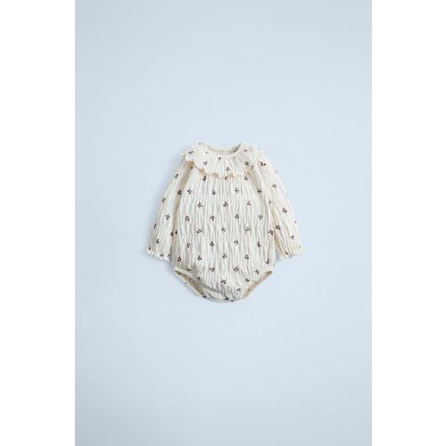 TEXTURED FLORAL BODYSUIT - Light ecru | ZARA United States