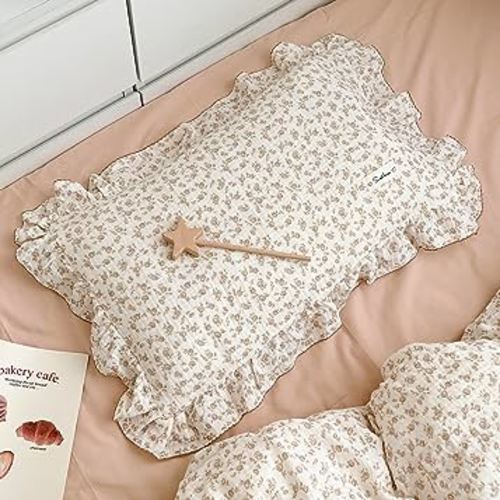 Cotton Muslin Pillowcase with Cute Camellia Flowers,1 Piece,Standard