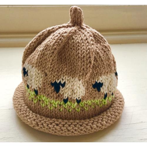 Hand knit cotton Beige Beanie with White Lambs