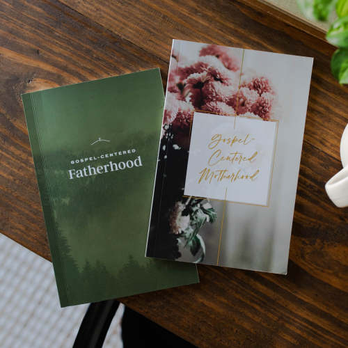 Gospel-Centered Motherhood and Fatherhood Bundle – The Daily Grace Co.